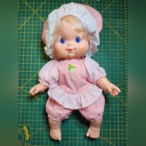 Vintage Strawberry Shortcake doll Baby Needs a Name - Kenner 1984